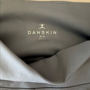 Danskin light gray/blue leggings with pockets
